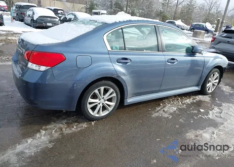 2013 Subaru Legacy 2.5I Premium из США, поврежденный, VIN 4S3BMBG69D3041685